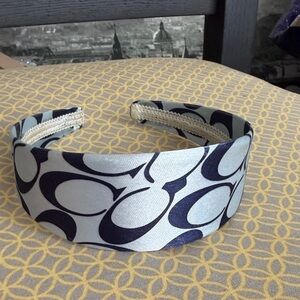 Stylish Blue and White Headband